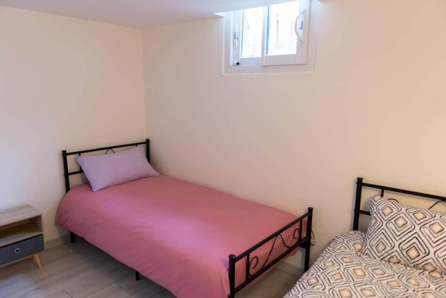 Gheddachi Apartment Gentilly Exterior photo